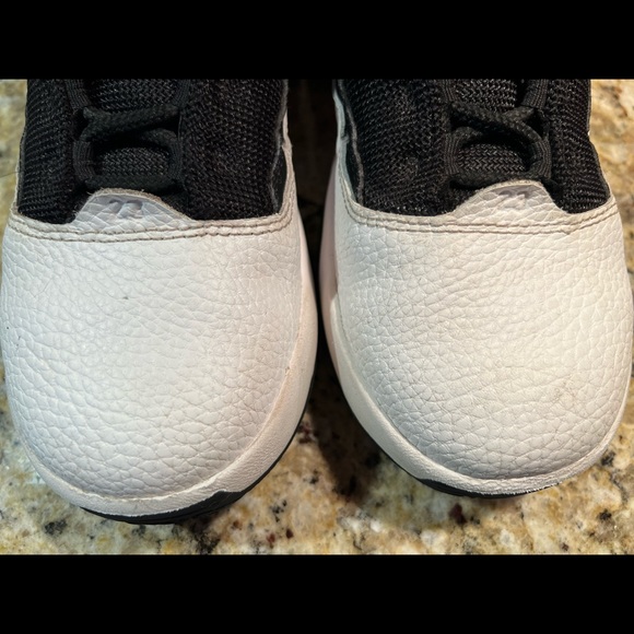 Boys Air Jordan’s - Picture 5 of 5